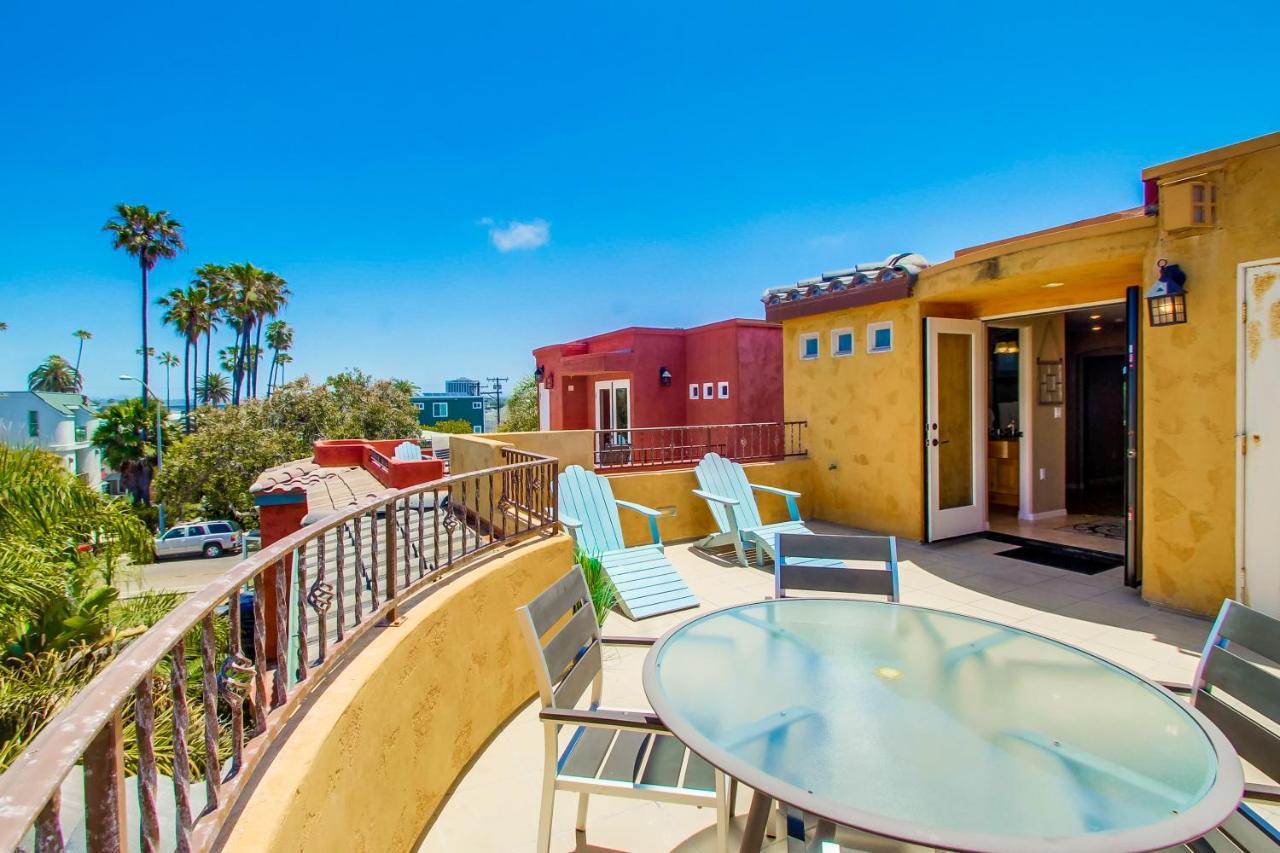 Rooftop Paradise W Private Patio, Garage & Ac San Diego